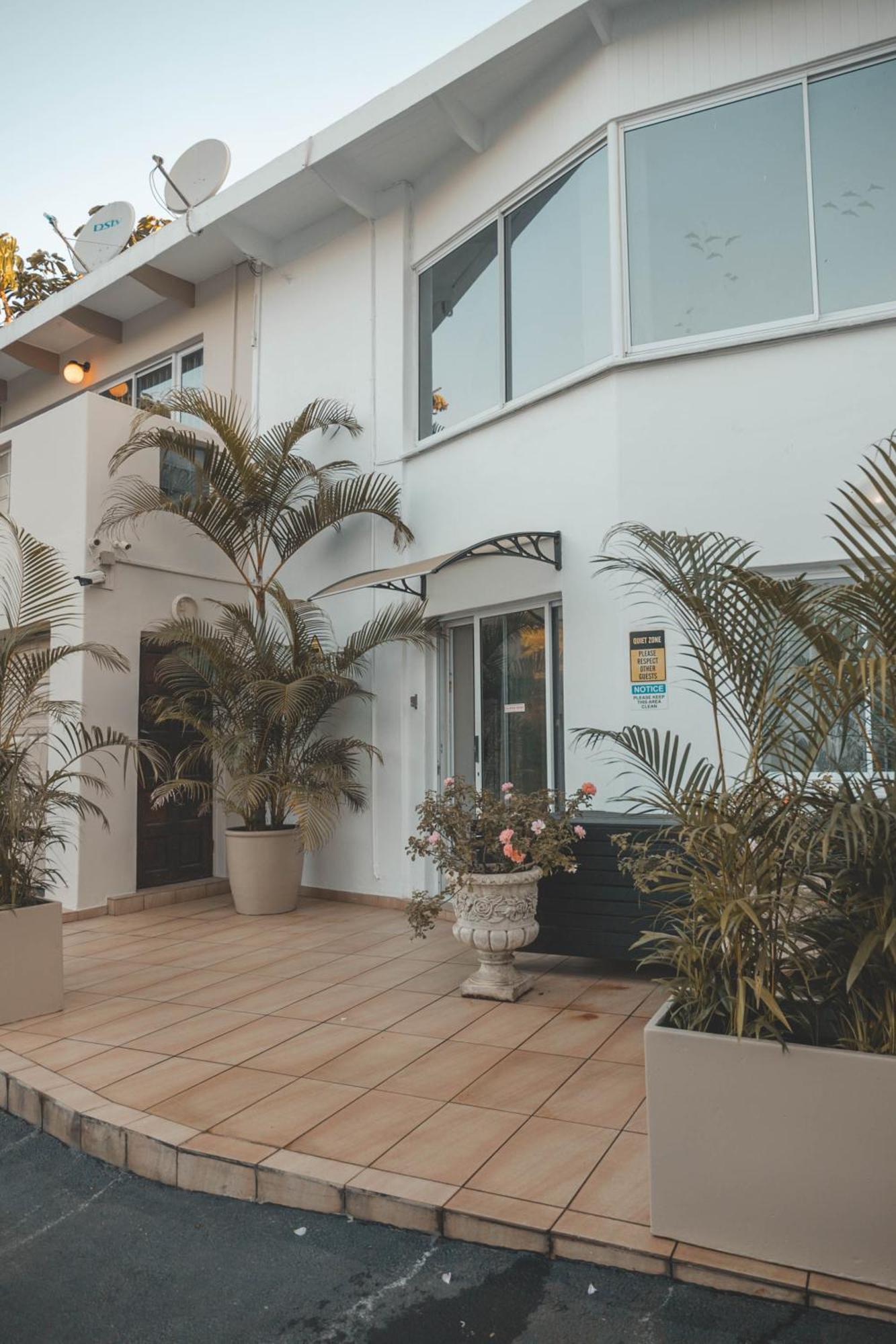 Beside Still Waters Boutique Hotel Durban Exterior foto